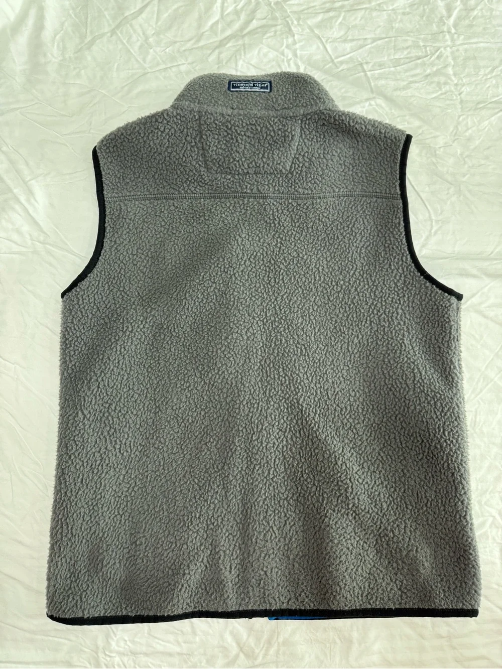 Vineyard Vines Gray Sherpa Fleece Vest with Black Pocket Trim